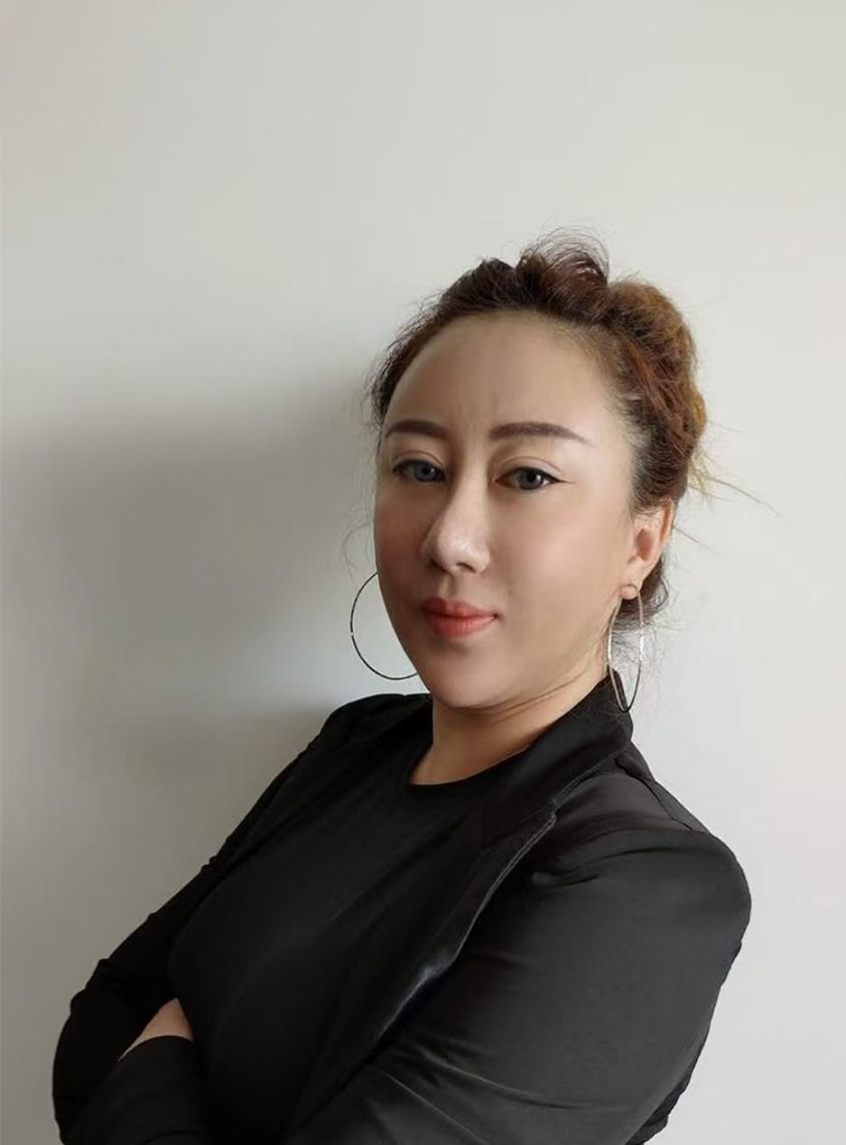 艺术家白洋