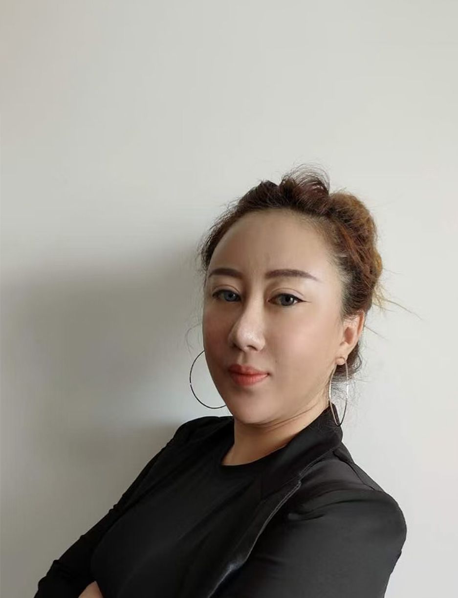 艺术家白洋